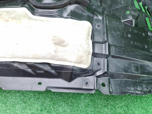 Подкрылок передний правый Land Cruiser 300 (21-нв)