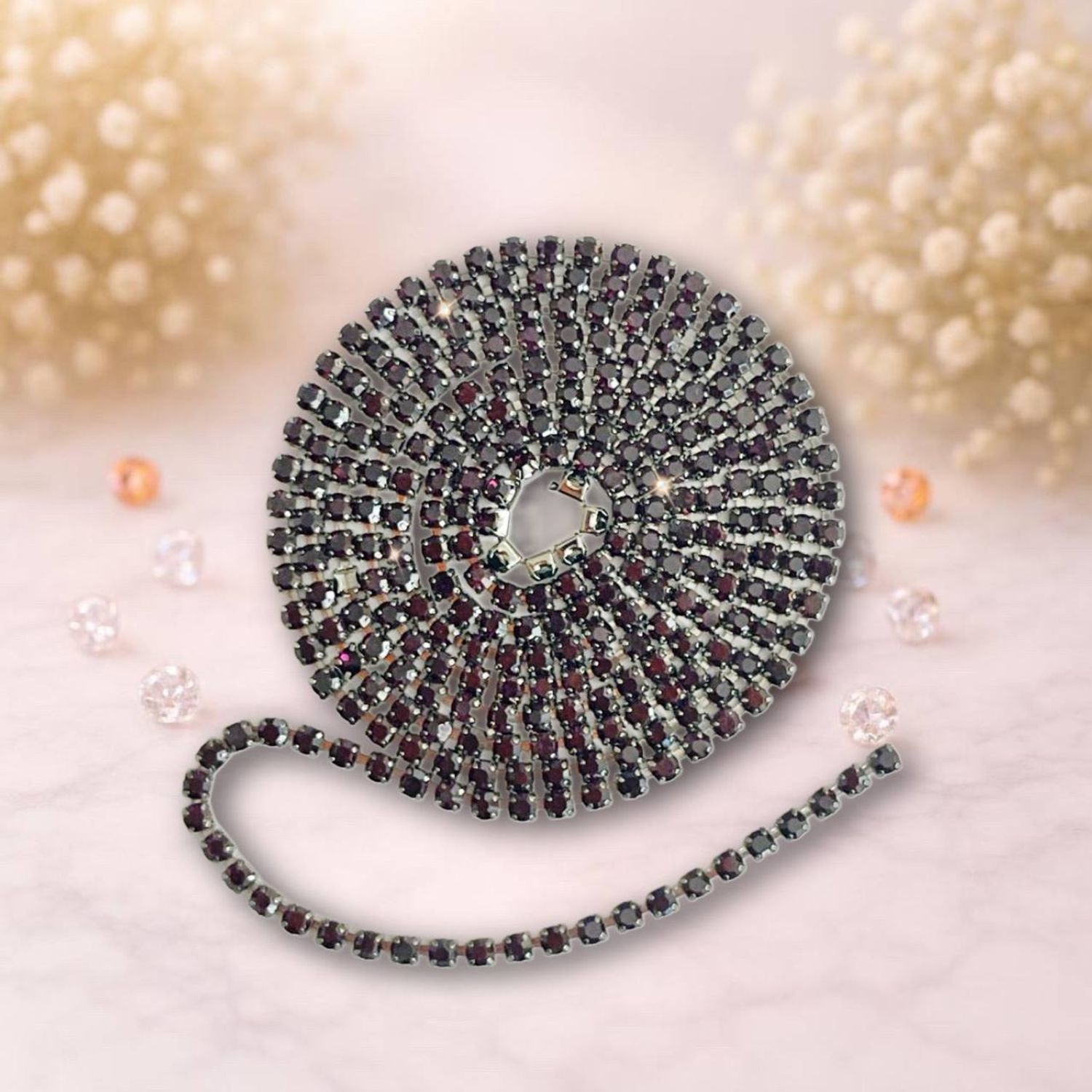 стразовая лента, цвет темно фиолетовый- метал черный, 1метр