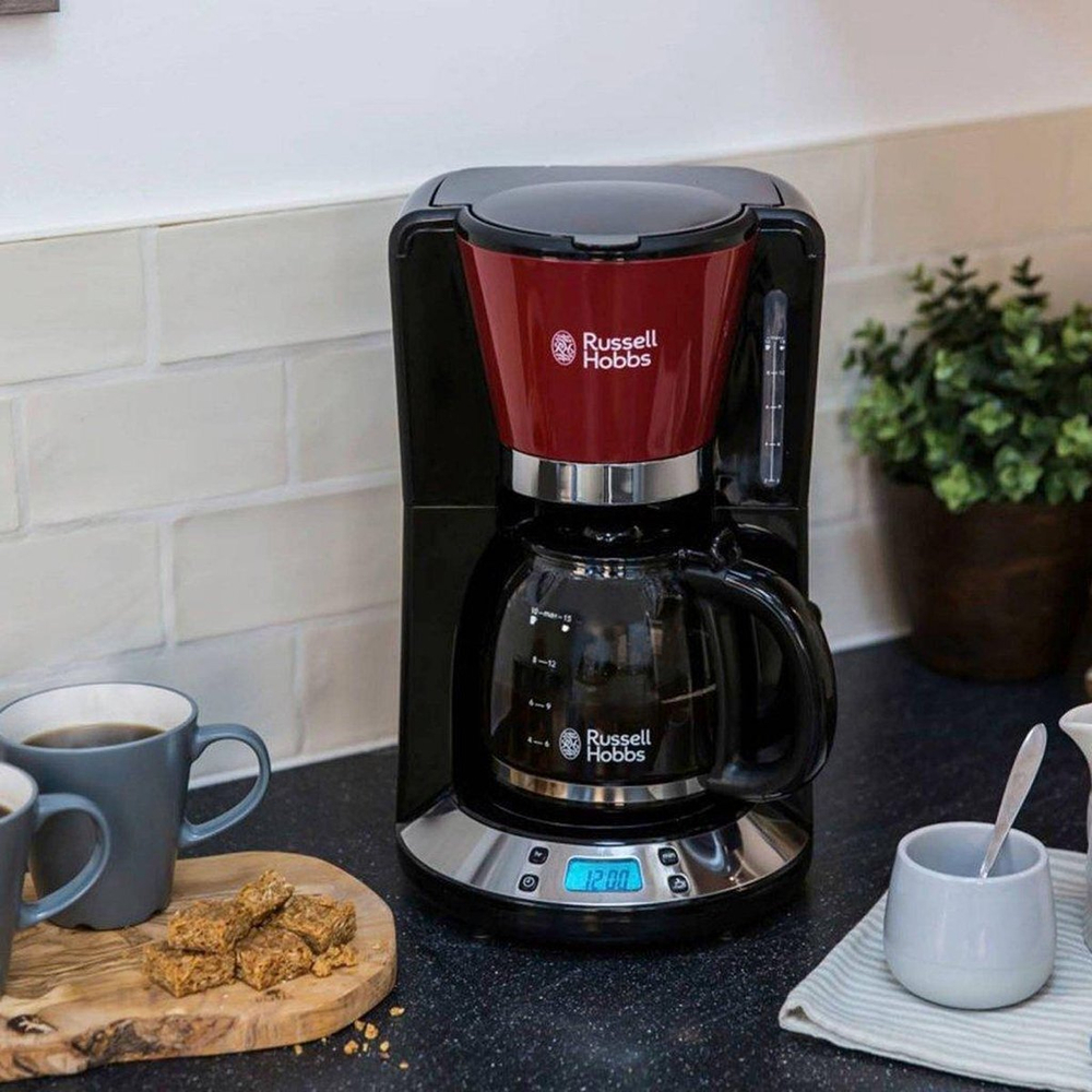 Кофеварка капельная Russell Hobbs 24031-56 красный/черный