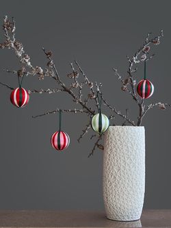 Набор елочных украшений Show time из коллекции New Year Essential, 4 шт.