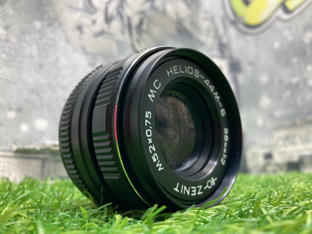 MC Helios-44M-6