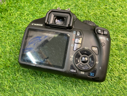 Canon EOS 1100D Kit 18-55mm IS 83.000 кадров