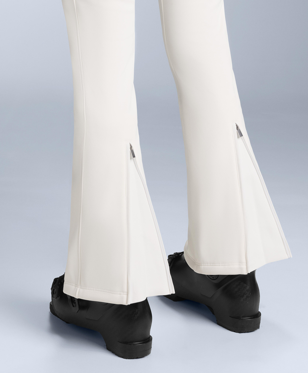 OYSHO Водонепроницаемые эластичные брюки-клеш SKI, белый