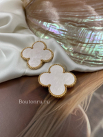 Накладка на пуговицу золотистая белый клевер в стиле ван кл
