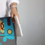 Коврик в садик для переобувания 30х36 см, Львенок в машинке (серый)