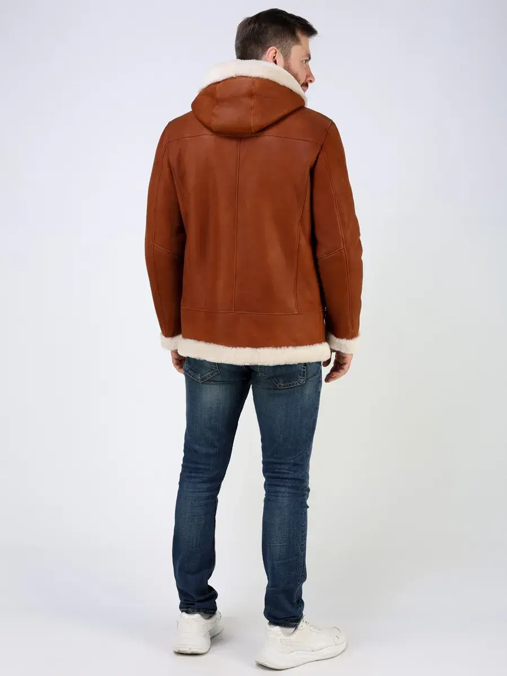 Дубленка зимняя куртка натуральная с капюшоном