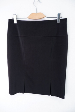 Юбка практичная 54 размер