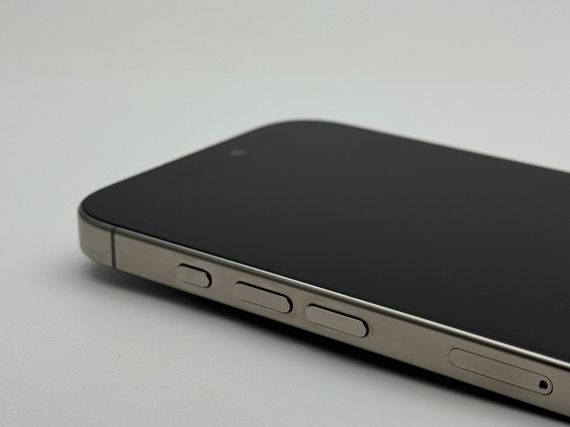 iPhone 16 Pro 256Gb Natural Titanium