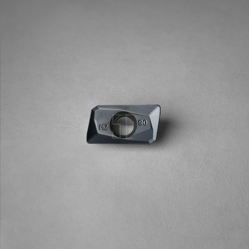 APMT1604PDER-M2 FE2330Y  Пластина фрезерная