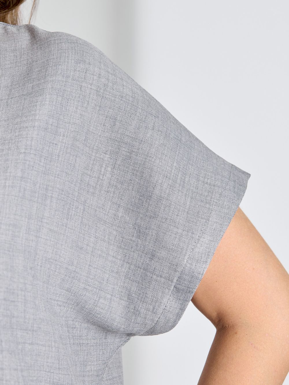 Блузка Женский каприз-3 Виотекс СЕРЫЙ (Акция)