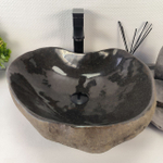 Раковина из речного камня RS-64880 50*46*15 0862