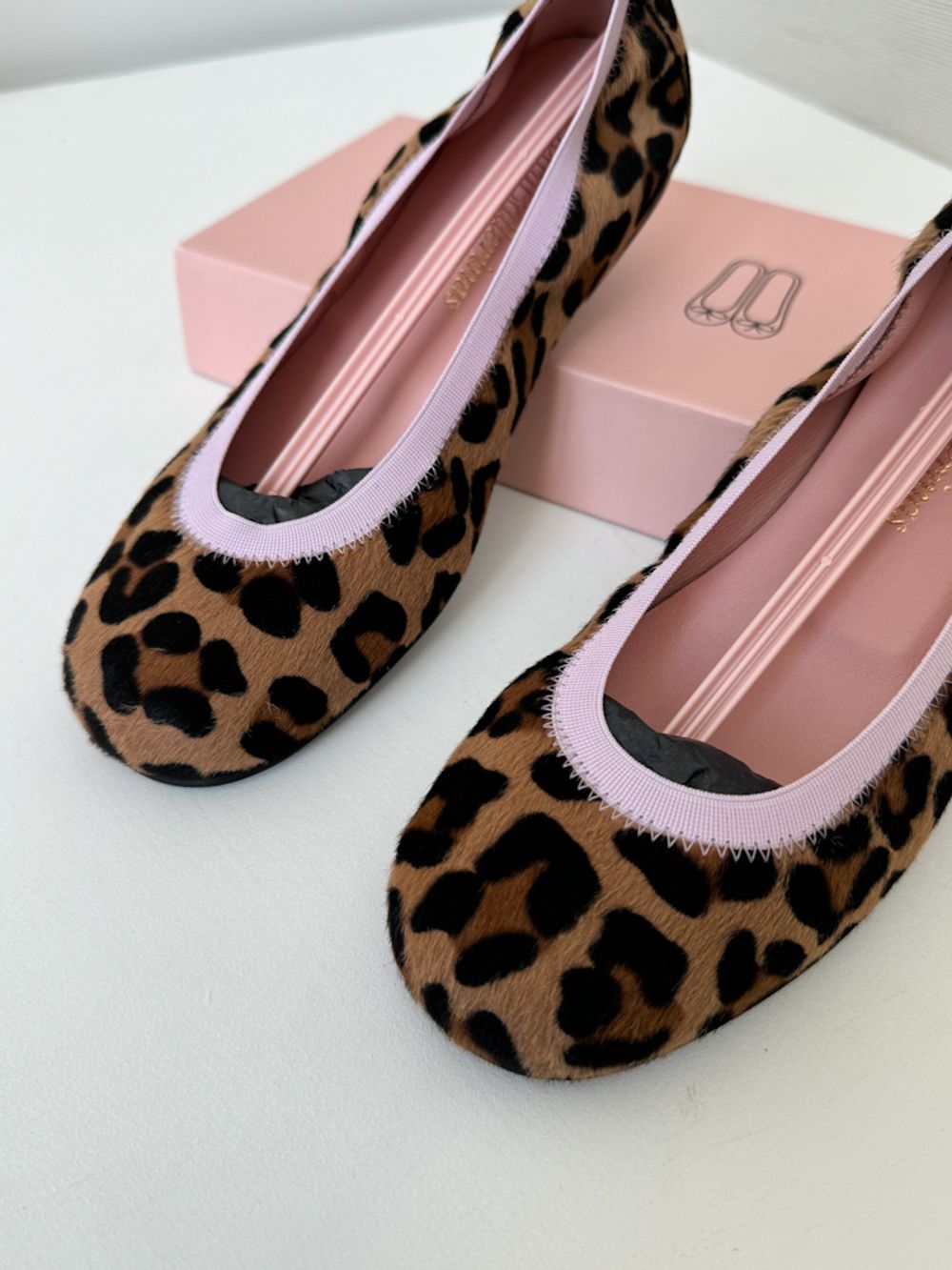 Новые туфли Pretty Ballerinas, 35