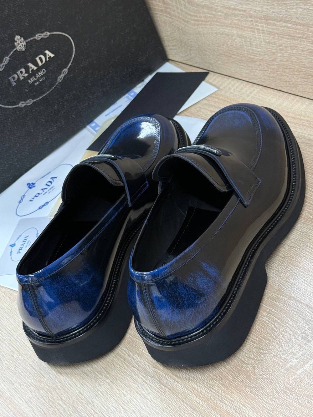 Лоферы Prada