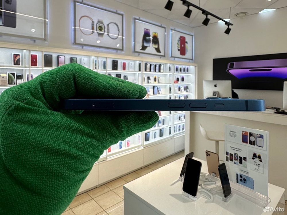 iPhone 13 256 ГБ б/у