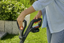 Аккумуляторный триммер Gardena ComfortCut 23/18V P4A с АКБ 2.5 А*ч и ЗУ 14701-20.000.00