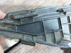 Накладка лобового стекла правая Kia Seltos 19-нв Б/У Оригинал 86154Q5000