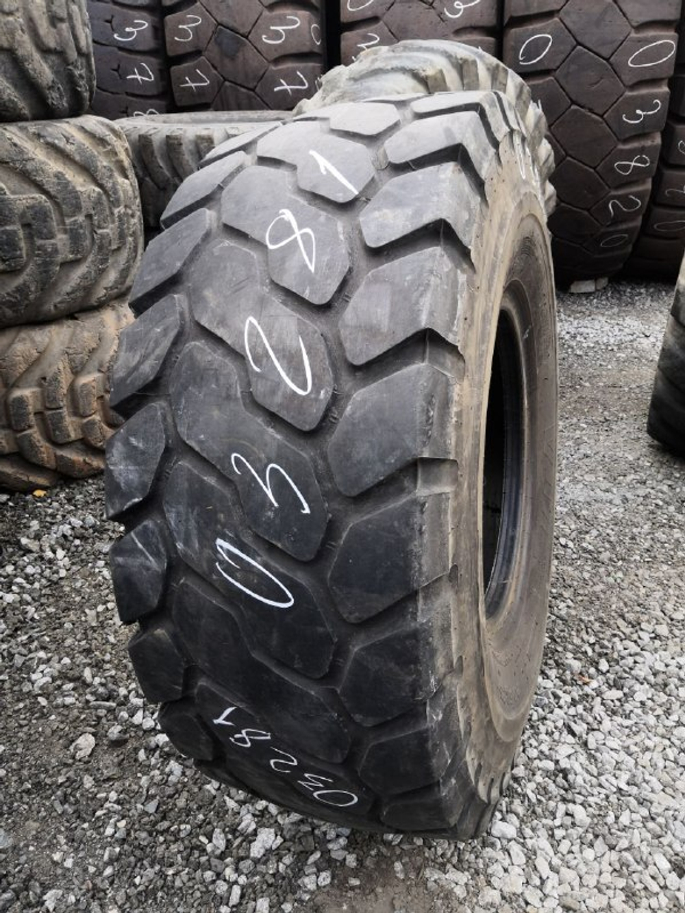 20.5R25 Bridgestone VJT шина б/у