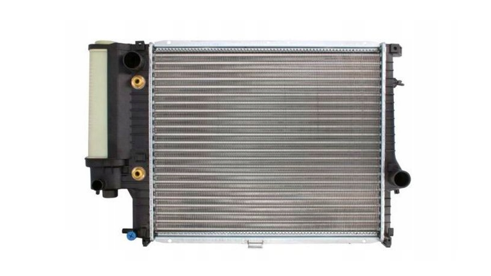 Радиатор охлаждения BMW 5-Series E34