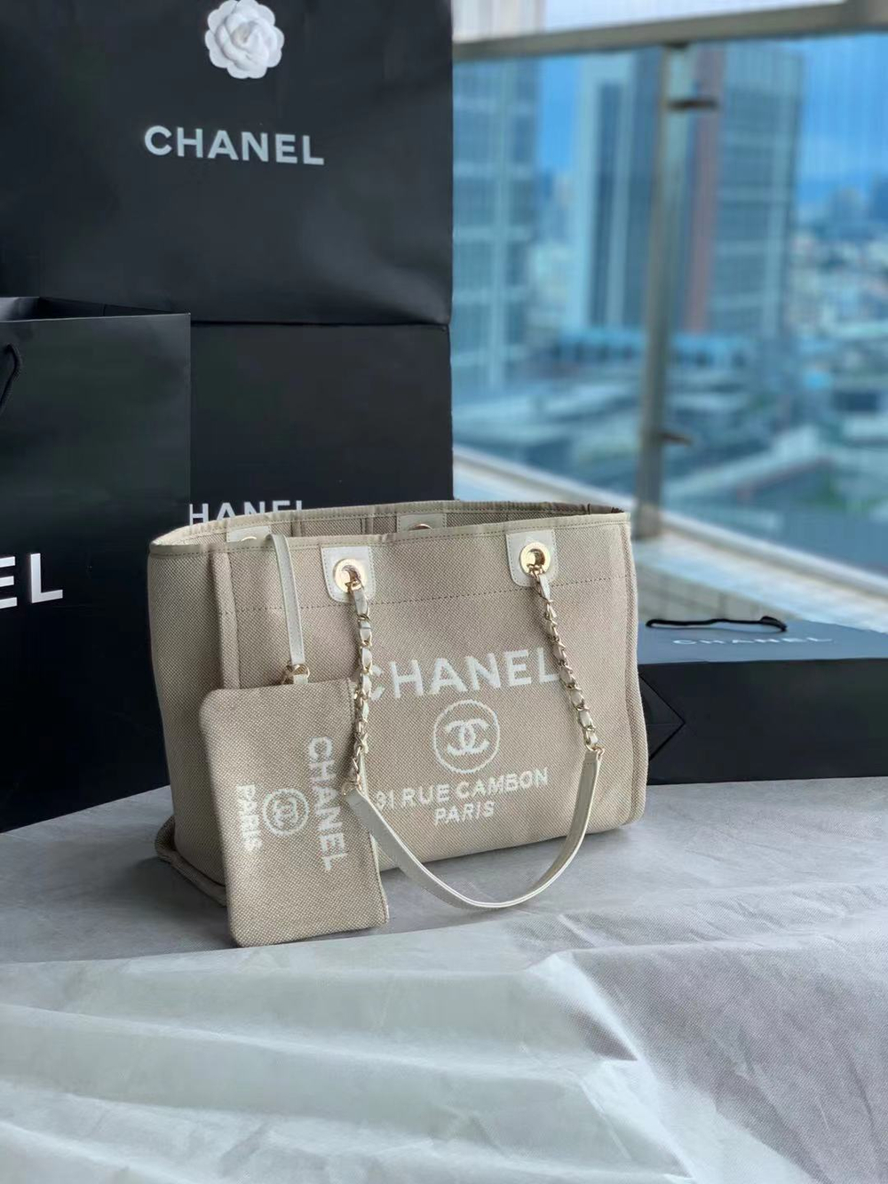 Chane1 Shopping Tote 33 cm