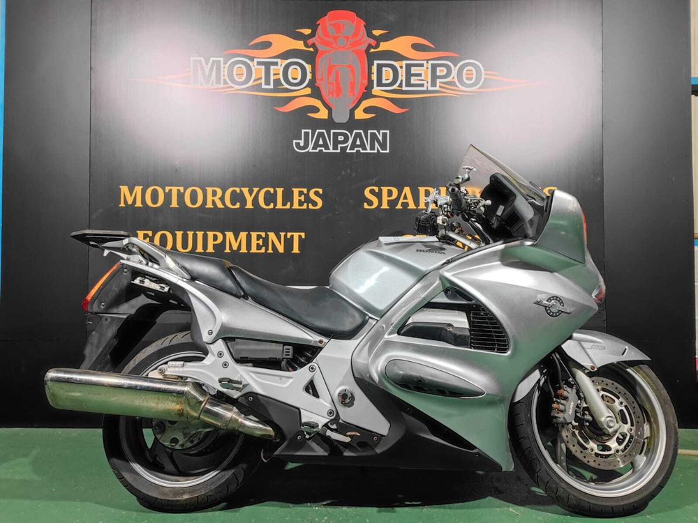 Honda ST1300 Pan European , 2004