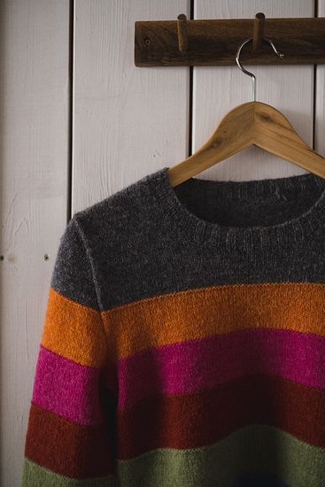 Свитер "Глазго" из пряжи Supersoft Knoll Yarns