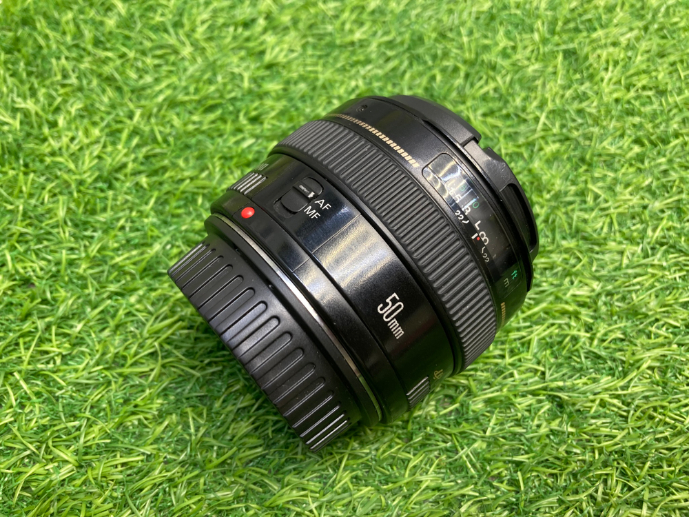 Canon EF 50mm 1.4 USM