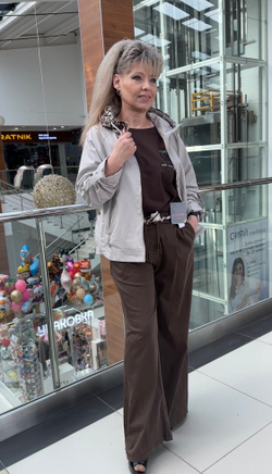 Куртка-ветровка с леопардовым принтом