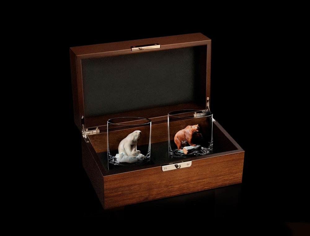 Подарочный набор. Бокалы для виски "Два друга" в футляре из ореха. Новая коллекция.