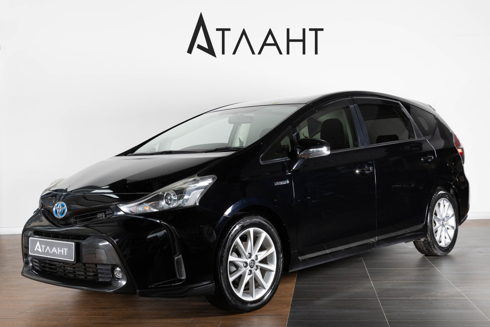Toyota Prius Alpha, 2016 год