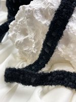 Тесьма плетеная черная с кожаной вставкой