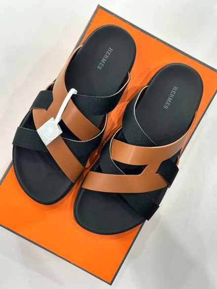Шлёпанцы оранжевые Hermes
