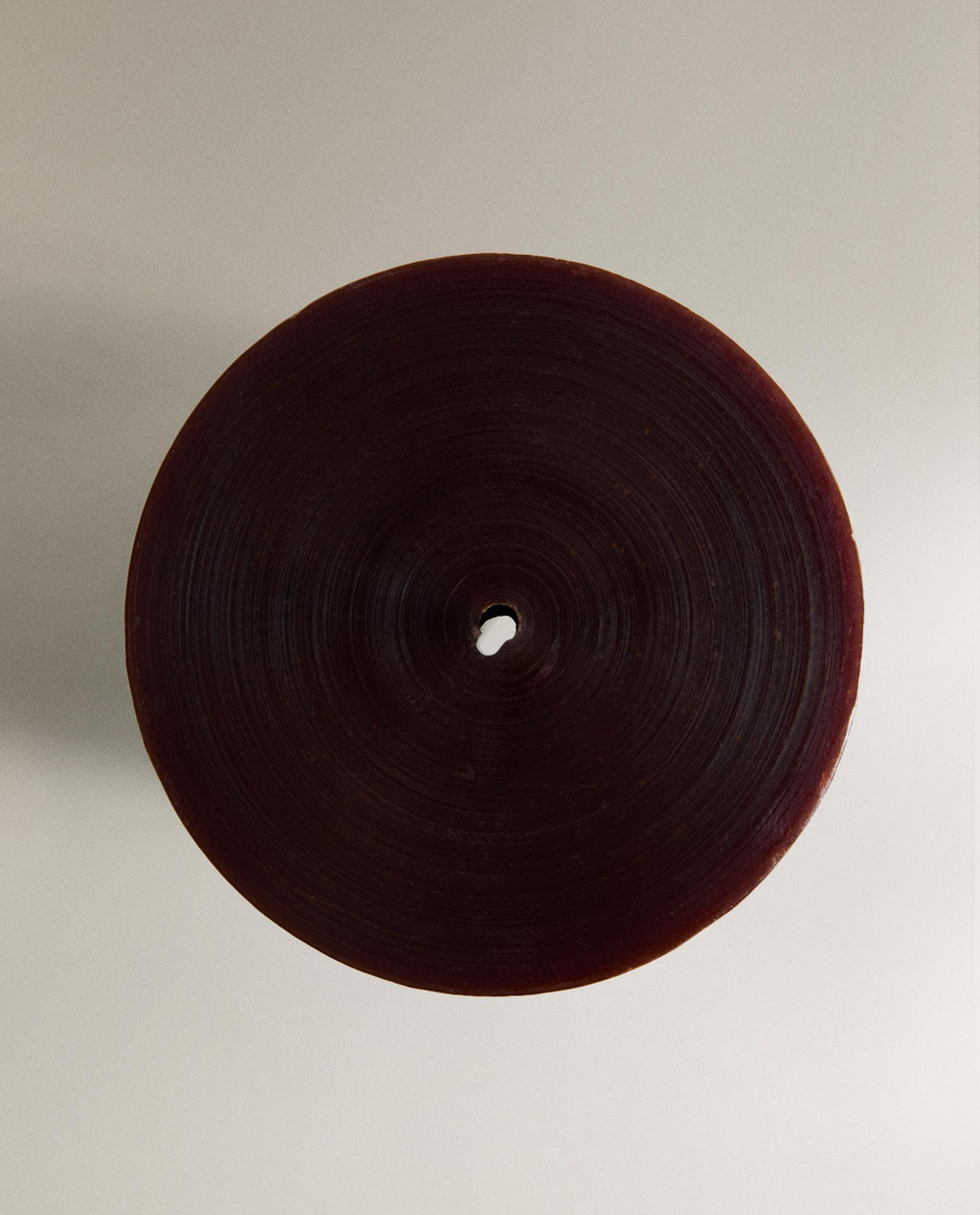 Декоративная свеча Zara Home, 7х7.3х7.3 см, бумага, 6339/065