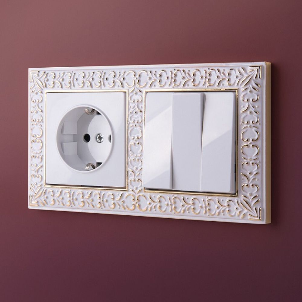 Розетка с заземлением и со шторками, без рамки Werkel белый W1171101