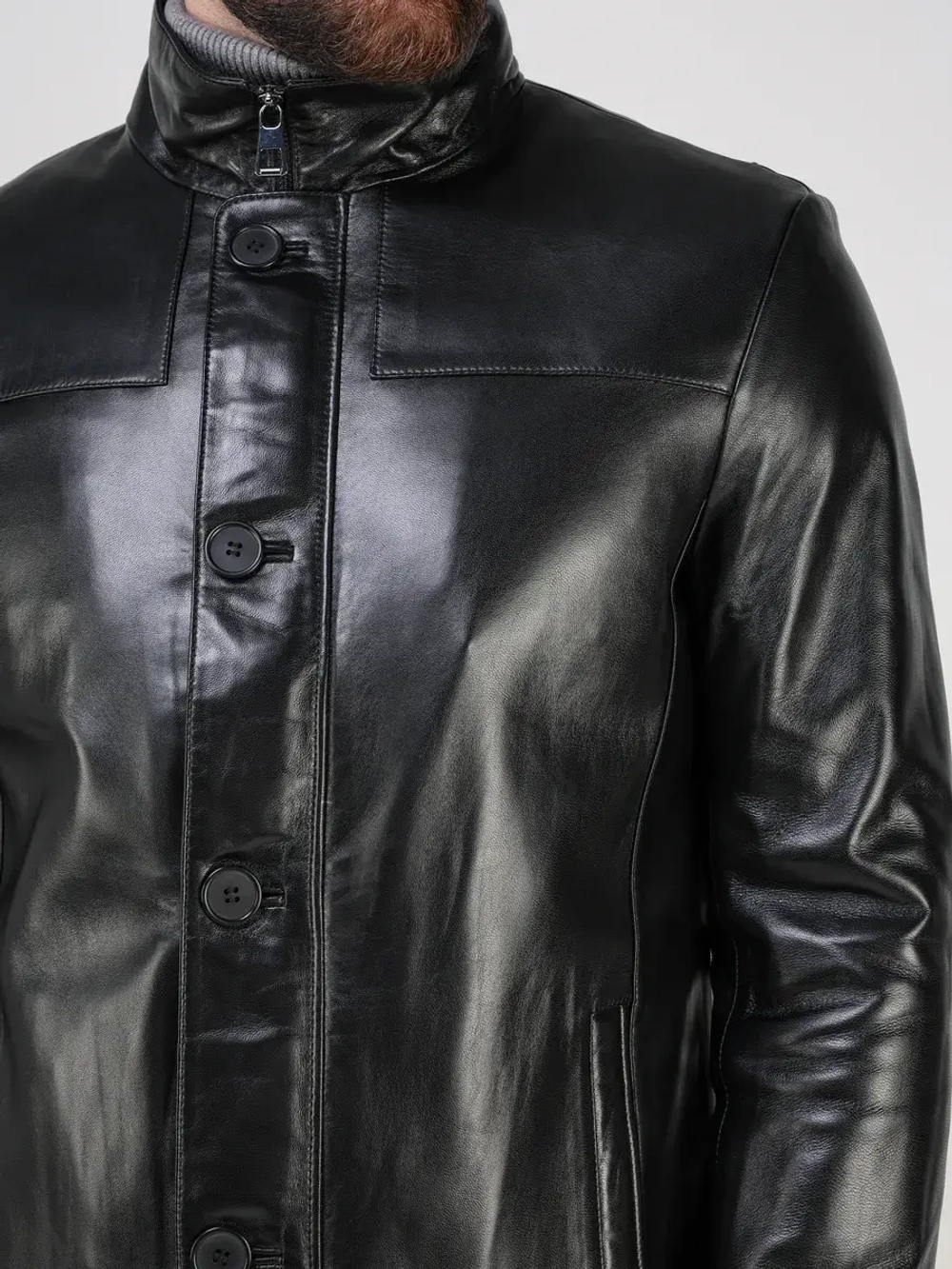 Кожаная куртка демисезонная