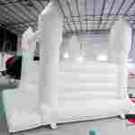 Белоснежный надувной батут - фотозона и реквизит для свадебных торжеств и праздников, 4*3*2,75 м