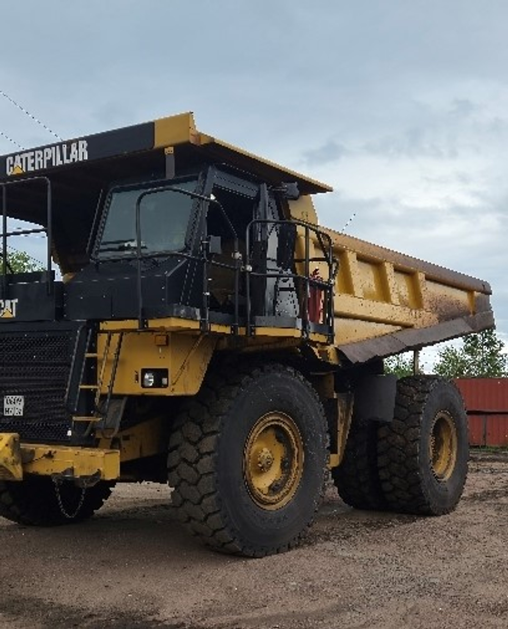 Caterpillar 773* Карьерный самосвал 773E (Дизельный, 27.0 л, 720 л.с. АТ)