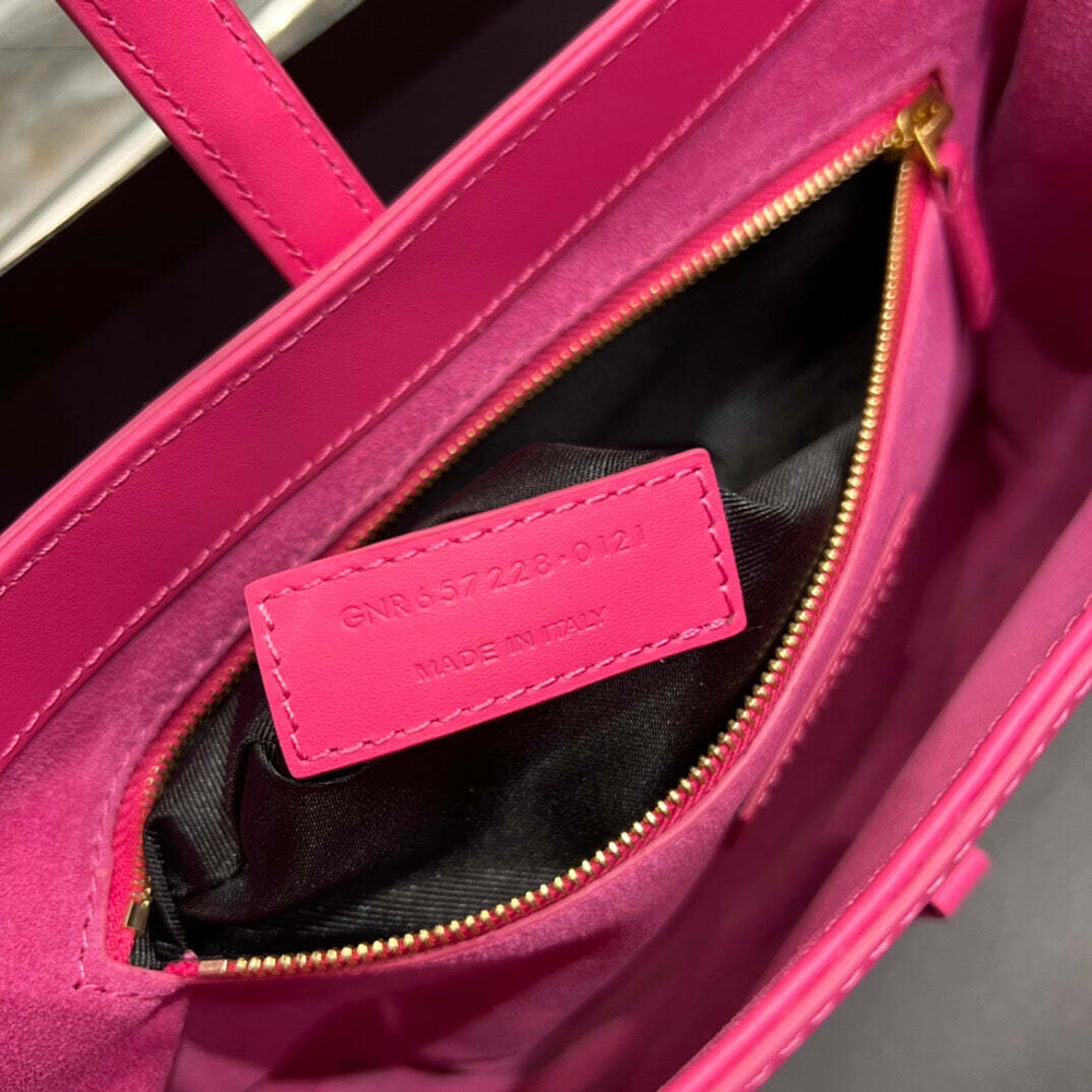 Yves Saint Laurent Hobo Bag
