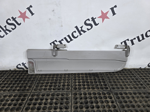 Козырек солнцезащитный левый