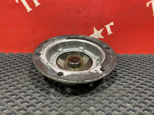 Крышка передней ступицы 2023г