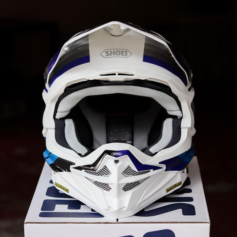 SHOEI VFX-WR Pinnacle TC-2