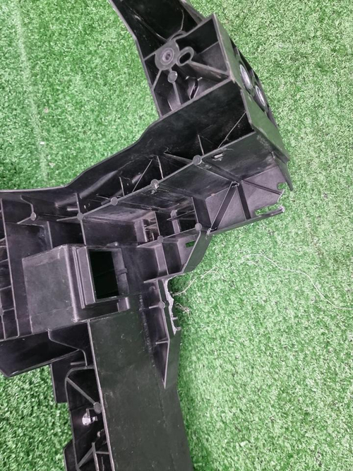 Телевизор Geely Tugella (2019-2024)