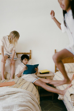 ZARA ПИЖАМА С ВЫШИВКОЙ, ЭКРЮ МЕЛАНЖ