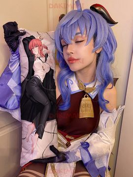 Мини дакимакура Макима из Человек-бензопила арт. M0926, 60х20 см