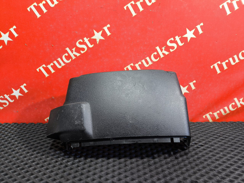 Кожух рулевой колонки