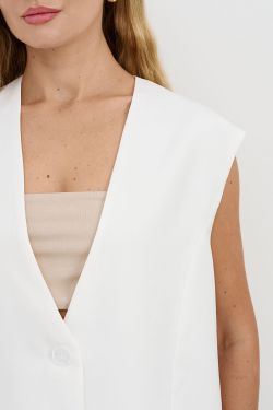 Жилетка свободная белого цвета