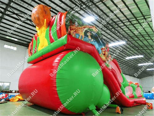 Батут-горка "Лев" 11*7.5*8 м