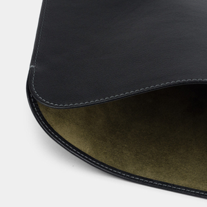 Чехол для MacBook 13-14' и документов из кожи теленка, черный с зеленым подкладом