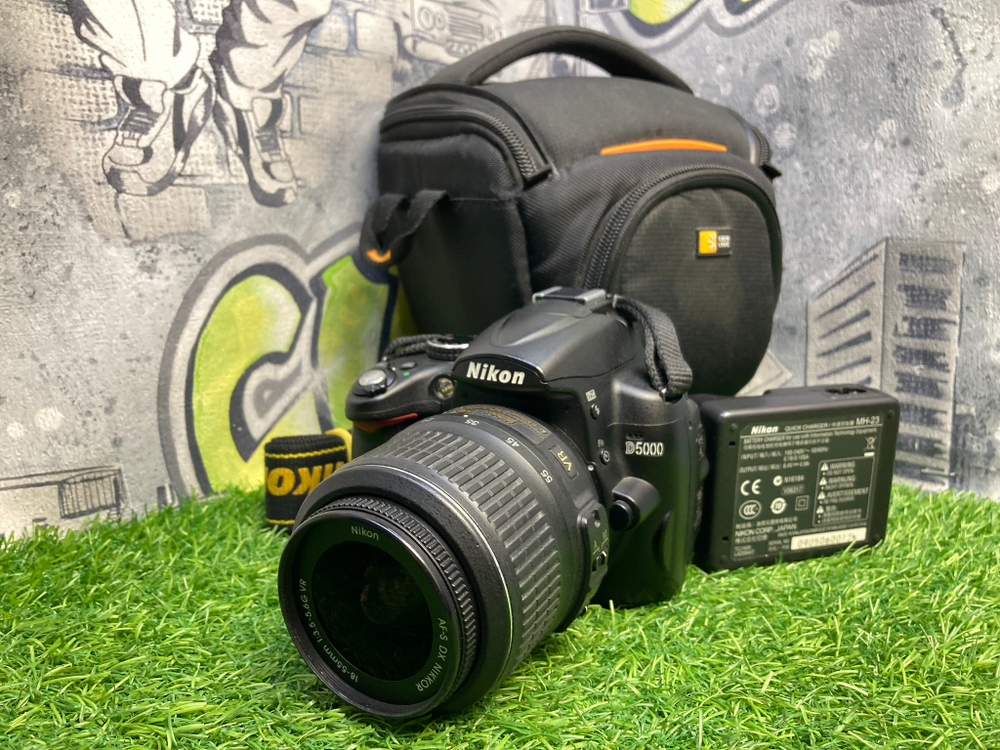 Nikon D5000 + 18-55mm 13400 кадров Покупка/Продажа