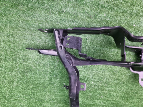 Кронштейн фары левый BMW X5 G05 (2018-н.в.)