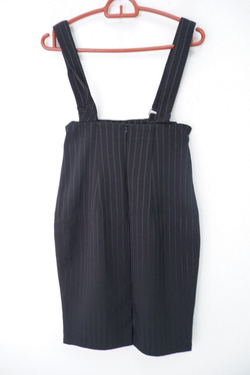 Костюм Наташа школьный из 3-х предметов в  полоску на 14 лет, новый